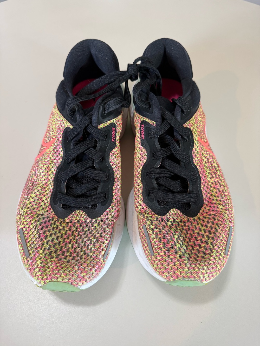 Nike ZoomX Invincible Run Flyknit FK Volt Mango Black, SIZE 8.5 US - Picture 2 of 10